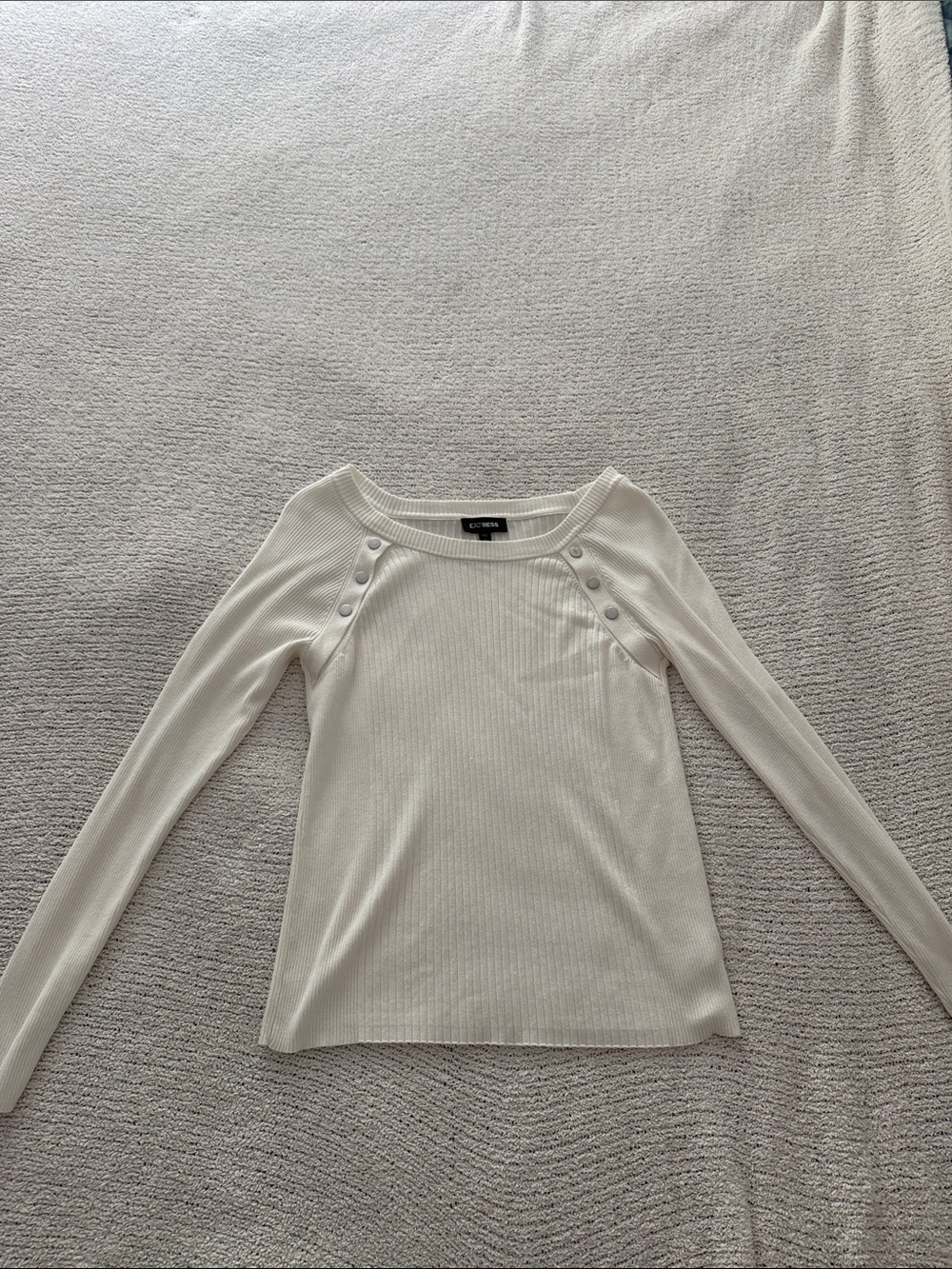 Express Cream Ribbed Long Sleeve Top with Shoulder Buttons